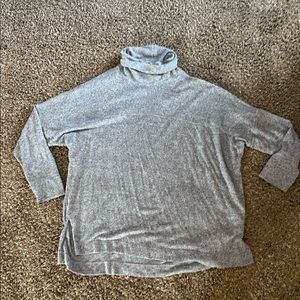 Aerie Gray tunic turtleneck sweater size medium
